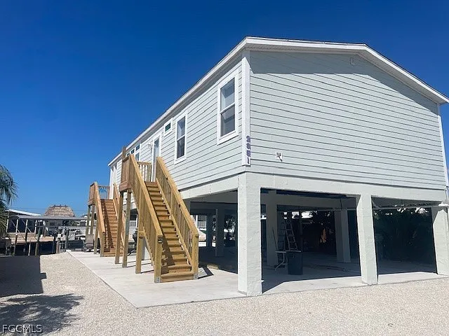 2 bed, 2.0 bath, 1444 sqft, $5,500 — Photo 2