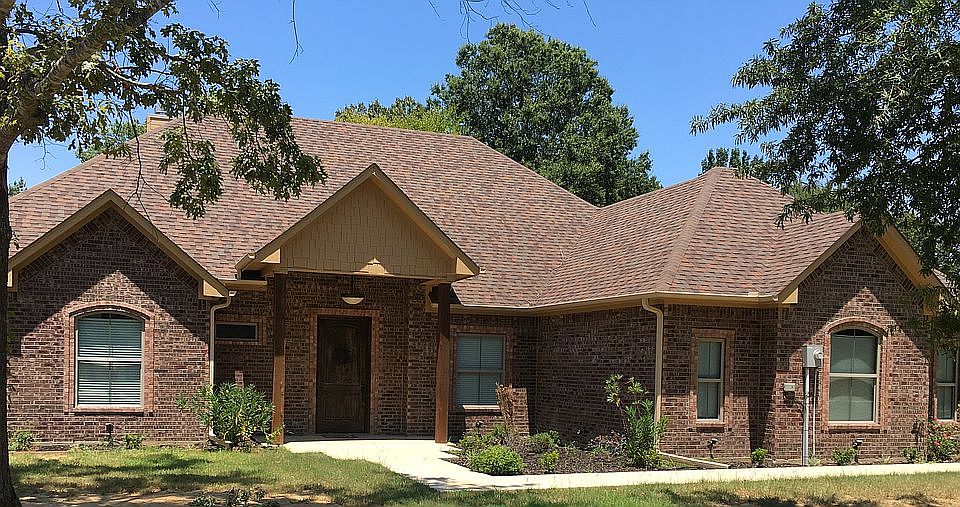1st image of 299 Riverwood Dr