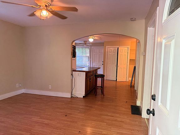 5th image of 184 Adeline Ave NW