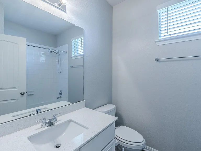 225 Baum Dr — Photo 17