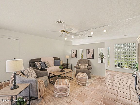 5th image of 1199 Yacht Club Blvd