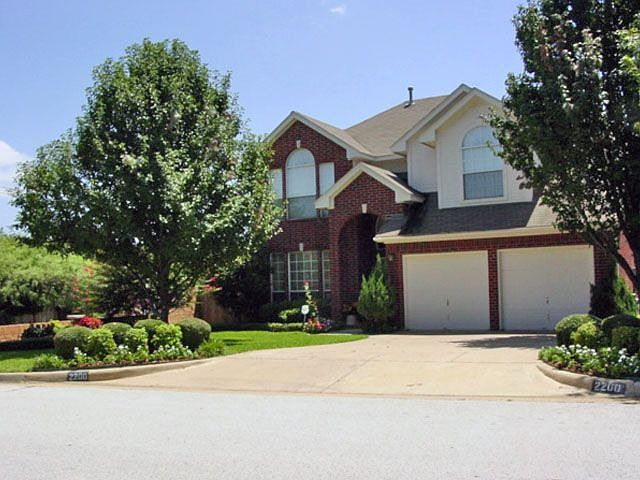 1st image of 2200 New Mill Ln