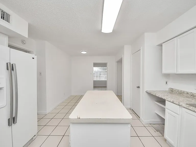 15534 Weldon Dr — Photo 12