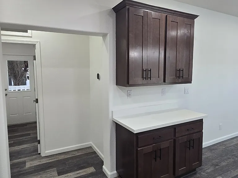 Kitchen (Extra Storage)
