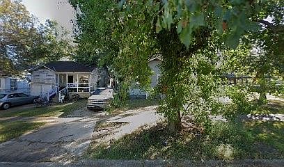 1st image of 2911 Quinton St
