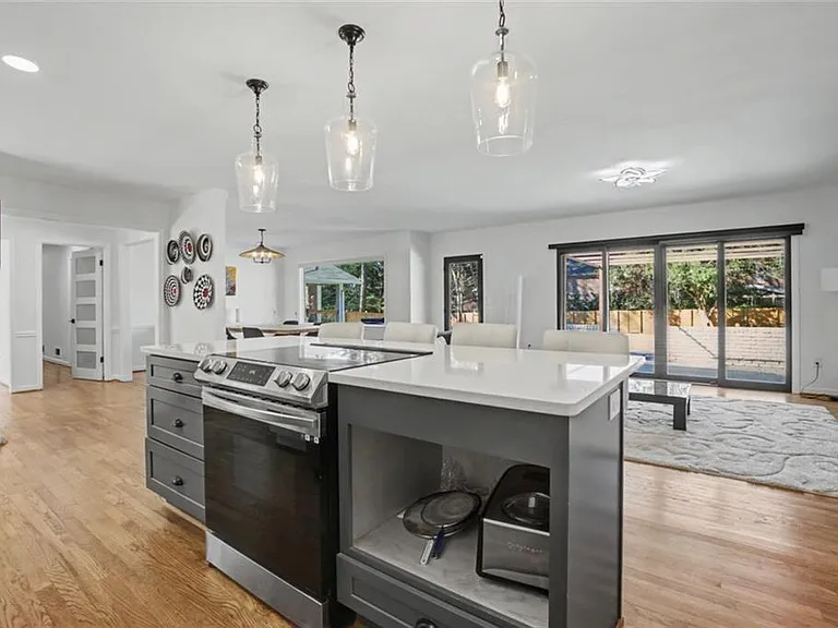 7330 Hunters Branch Dr NE — Photo 24