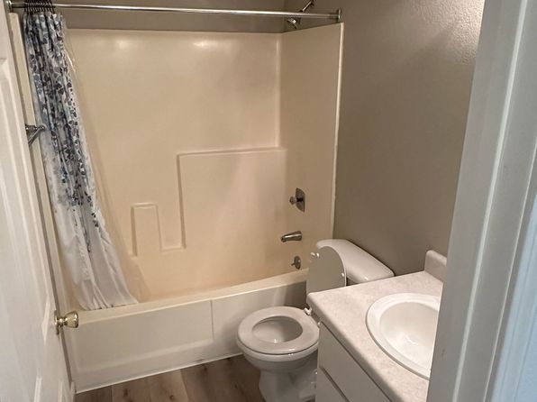 13057 Lincoln Way APT A