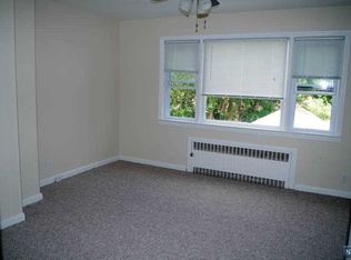 272 Saddle River Rd, Saddle Brook, NJ 07663