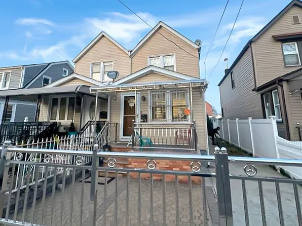 118-21 203rd St, Saint Albans, NY 11412