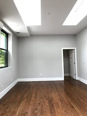 Rented by City Vista Inc | media 29