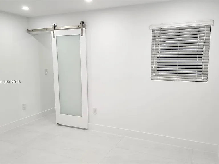 13741 SW 46th Ter — Photo 16