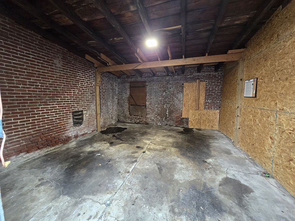 1st image of 328 Rose St #4