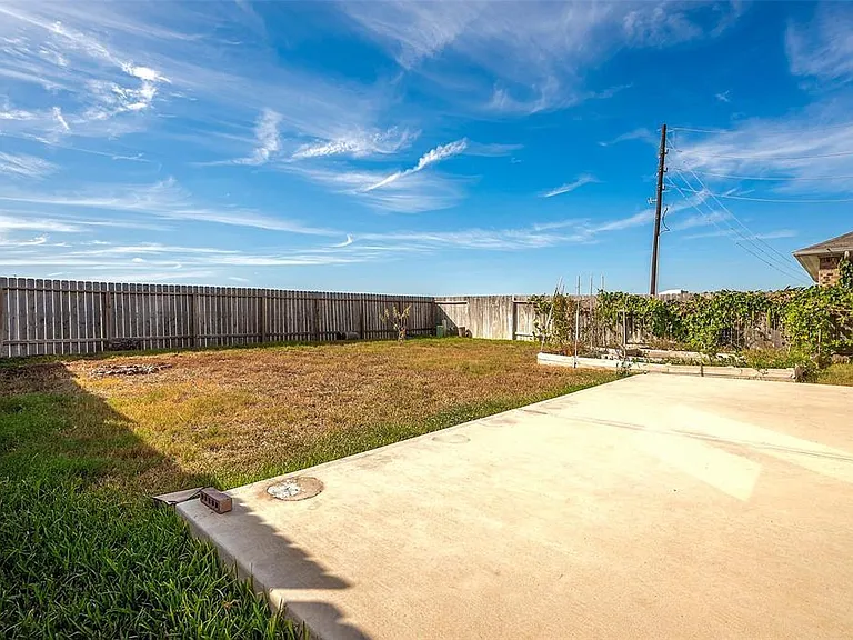 5251 Cherry Tallow Trl — Photo 22