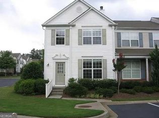 1035 Prestwyck Ct, Alpharetta, GA 30004