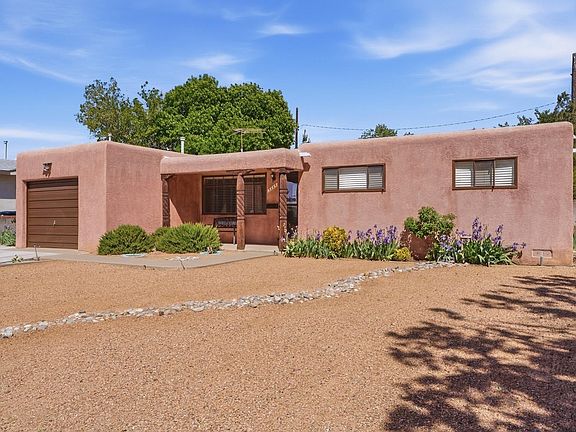 4th image of 3604 Inca St NE