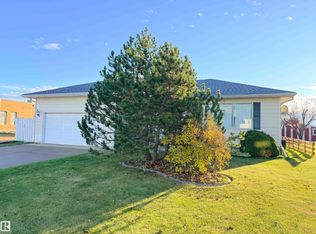 10751 109th Ave, Westlock, AB T7P 1B9