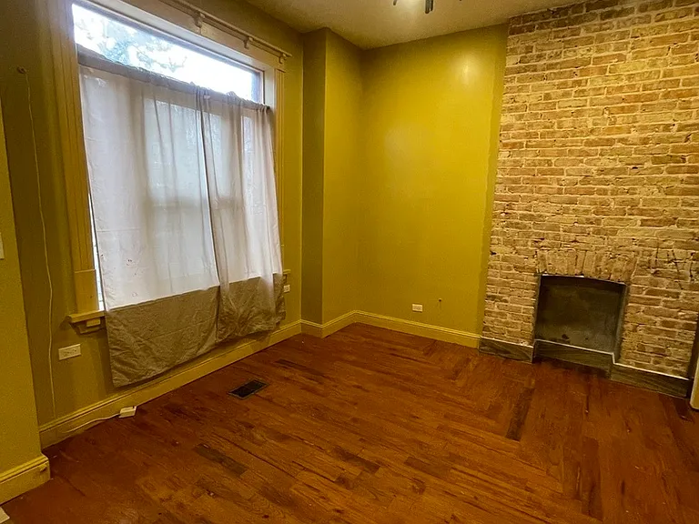 3341 W Walnut St #1 — Photo 5