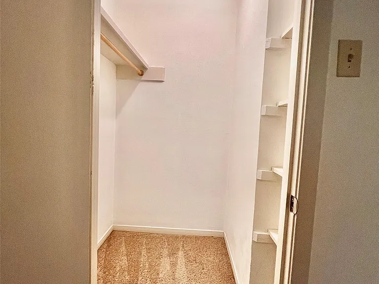 5538 Holly St #311 — Photo 19