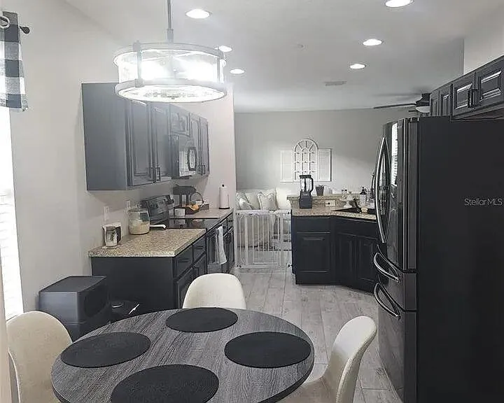 1357 Sequoia Rd NW — Photo 11