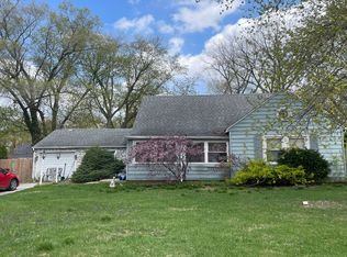 16033 Central Park Ave, Markham, IL 60428