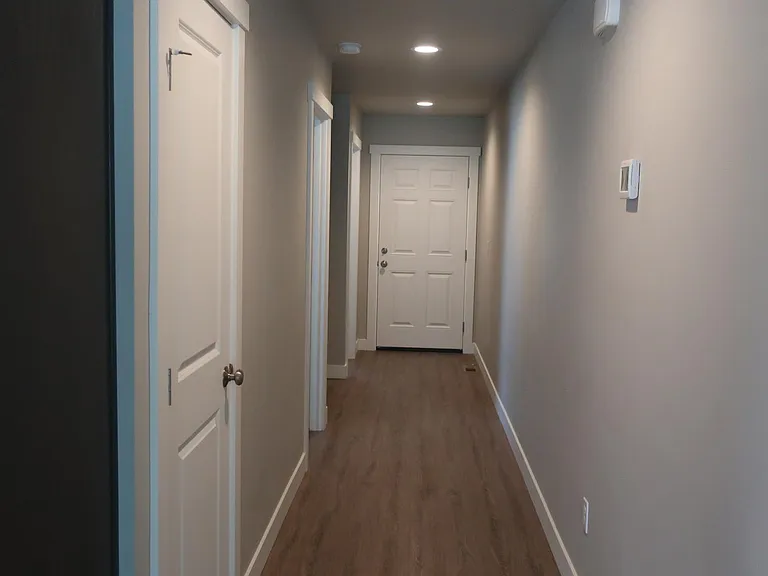 1099 New Oak Ln — Photo 6