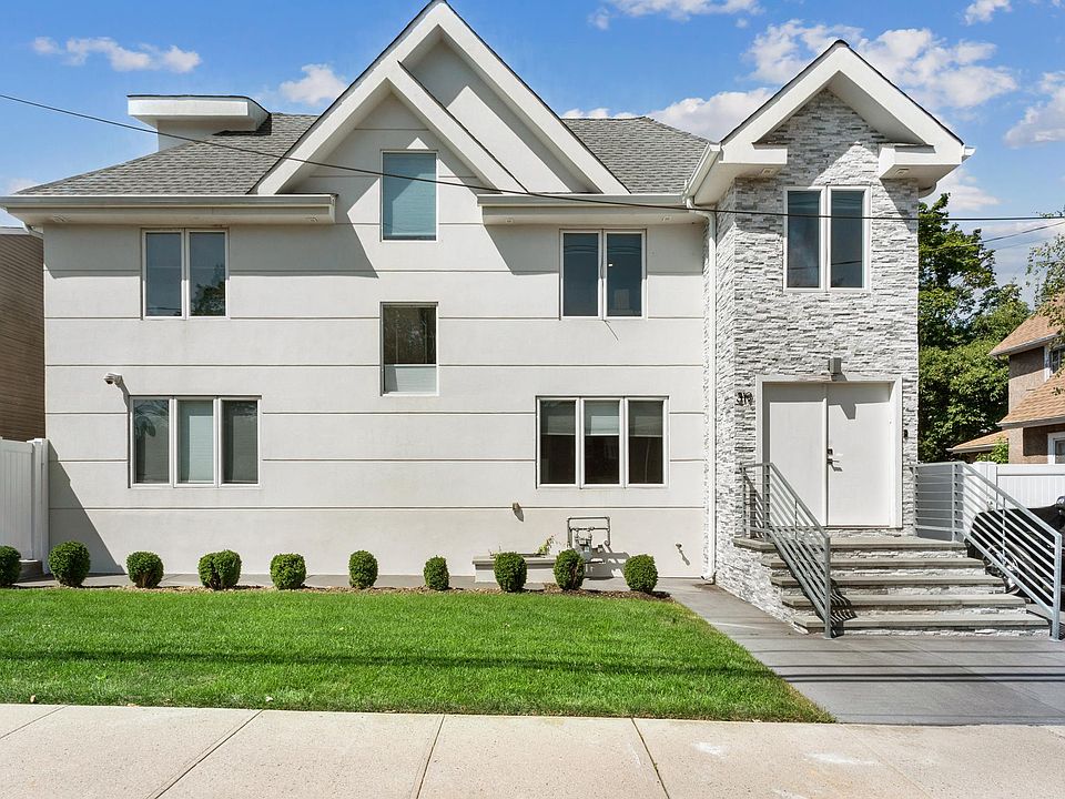 1st image of 319 Barr Ave