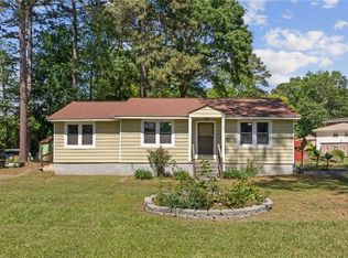1069 Merritt Rd, Marietta, GA 30062