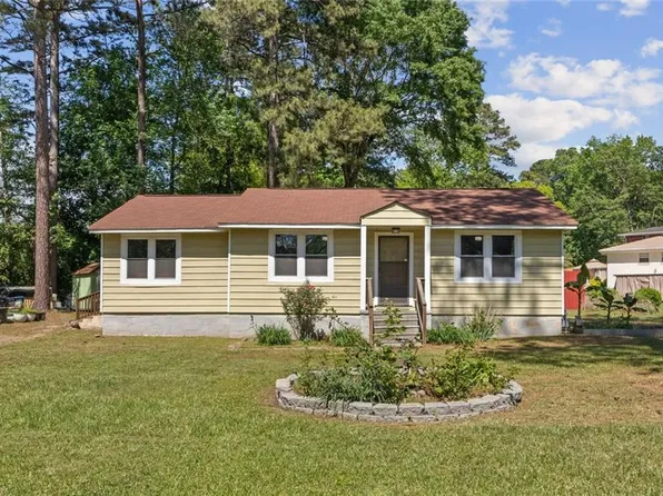 1069 Merritt Rd, Marietta, GA 30062