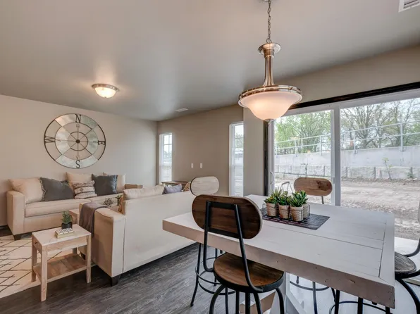 127 Buchanan Rd, Joplin, MO 64801