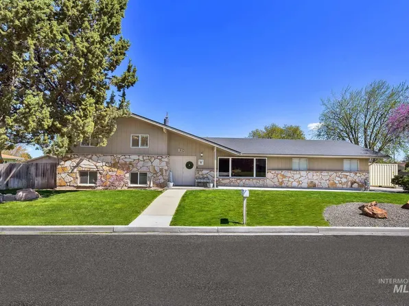 870 SW 12th St, Ontario, OR 97914