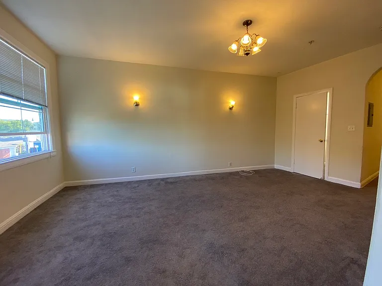 2454 S El Camino Real — Photo 6