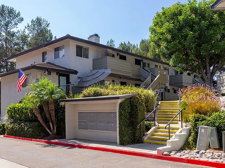 Bonita Heights Apartments — Photo 13