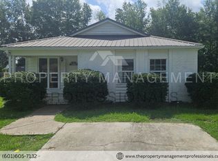 121 Cedar Brook Dr, Pearl, MS 39208