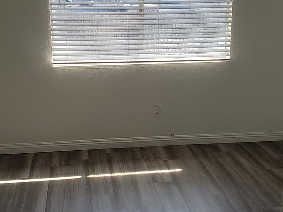 4th image of 756 S Jordan Ave