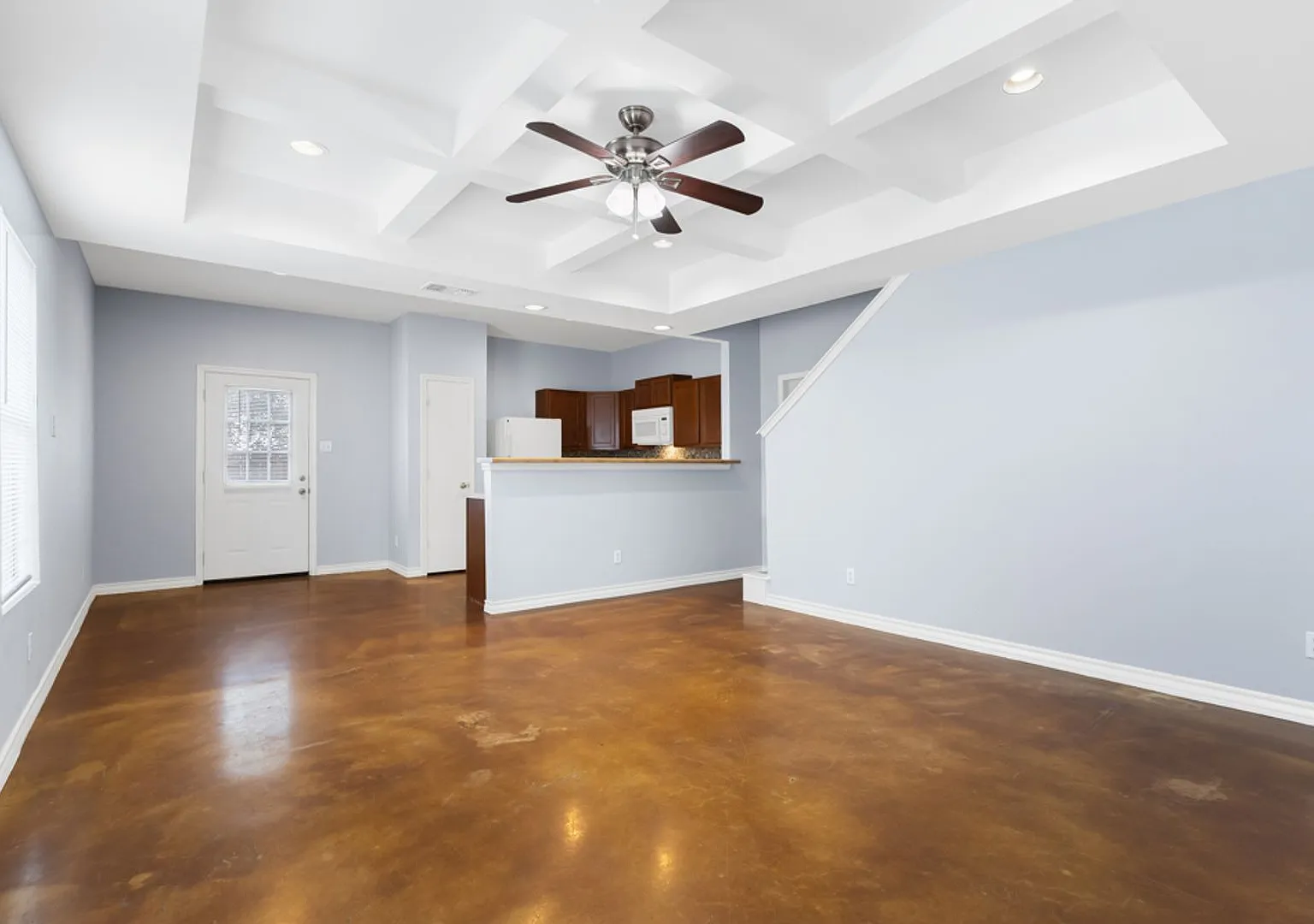 3 bedroom and 2.5 bathroom located in The Gardens at The Summit Subdivision — Photo 4