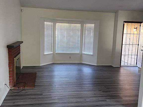 2nd image of 12563 Shadowbrook St