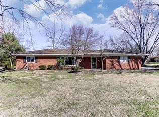 87 Jenny Ln, Centerville, OH 45459