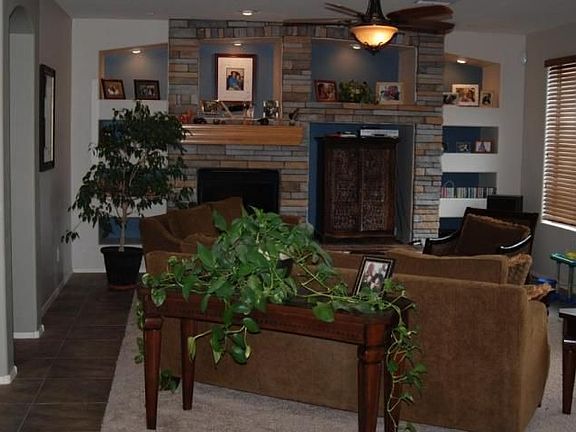 Beautiful family room with fireplace