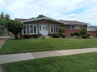 10617 Brookmere Dr, Saint Louis, MO