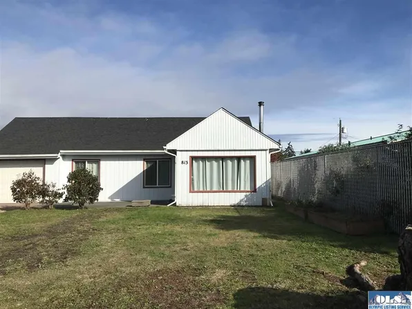 813 E 6th St, Port Angeles, WA 98362