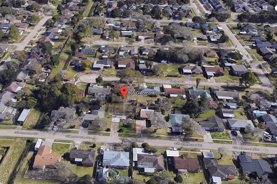 1st image of 805 Glenmore Dr