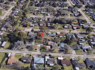 805 Glenmore Dr, Pasadena, TX 77503