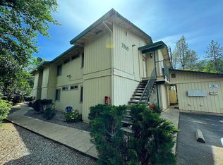 1969 8th St, Redding, CA 96001