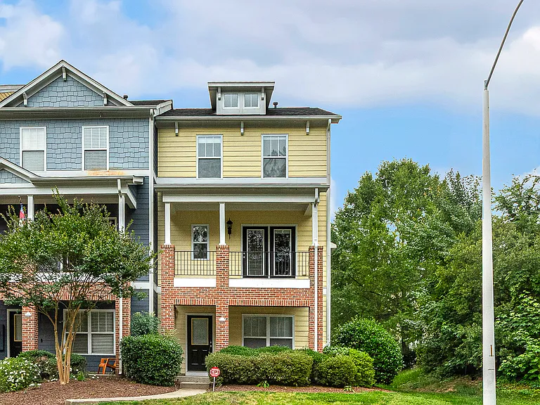 5053 Cary Glen Blvd — Photo 2