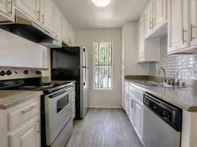 Summit Apartments