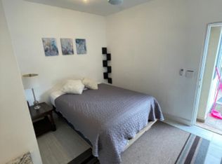 6390 Coolidge St, Hollywood, FL 33024