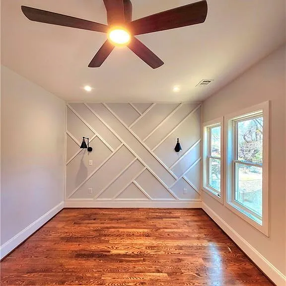 1112 Shepherds Ln — Photo 15