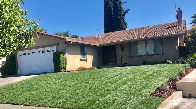 1st image of 3490 Gila Dr