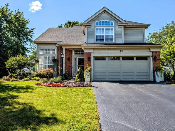 10 Morningside Ct, Lake In The Hills, IL 60156