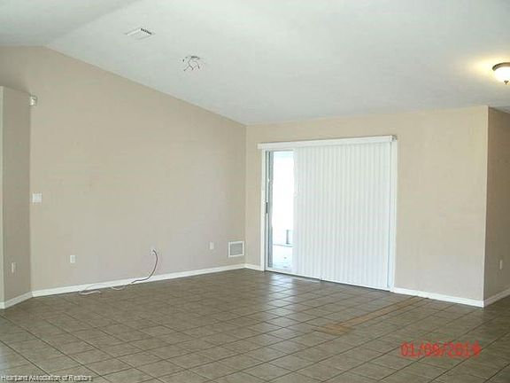 3rd image of 106 Vera Ln NW